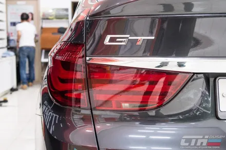 BMW M50d. 창원 카톡하우스에서 라이트필름 작업하였습니다.