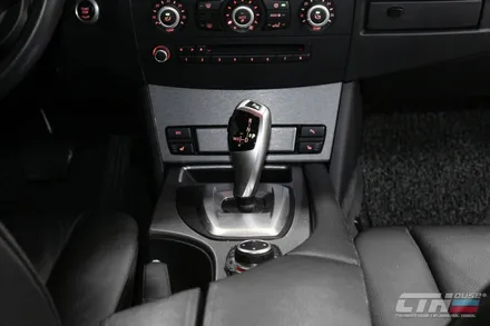 창원 랩핑/카스킨 전문 BMW528i 실내랩핑 시공기