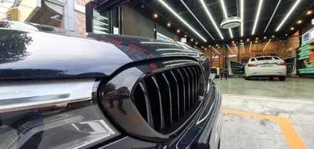 창원 그릴 퍼포먼스 리얼카본랩핑 BMW G30 520D
