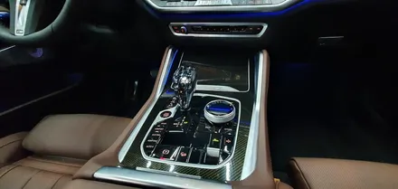 BMW X6 실내 세라믹카본랩핑으로 한층 업그레이드해보자 !