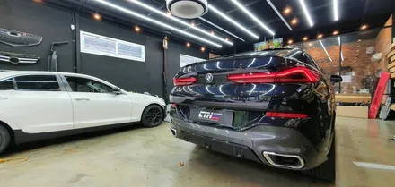 BMW X6 실내 세라믹카본랩핑으로 한층 업그레이드해보자 !