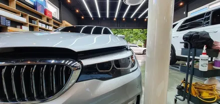 BMW G30  5시리즈 PPF생활보호패키지를 입혀보자 창원에서 ..