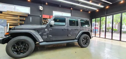 창원 2021 지프랭글러 오버랜드 사틴블랙 전체랩핑 3M 2080 으로 WRAP
