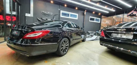 벤츠CLS 전체랩핑  3M 사틴 다크그레이 색상으로 포스있게 바꾸자!