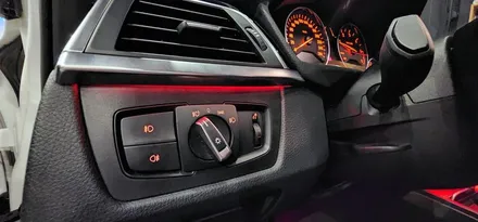 BMW  320D  실내 엠비언트 필요할까요!