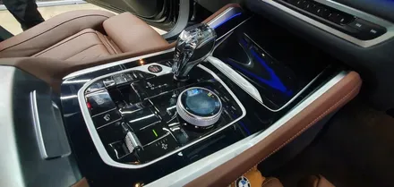 BMW X6 실내 세라믹카본랩핑으로 한층 업그레이드해보자 !