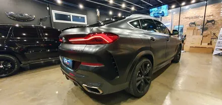 창원 2021 BMW X6  사틴블랙 전체랩핑으로 강렬한 포스!