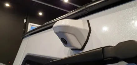 창원 벤츠 지바겐 63AMG 다이아몬드 화이트 전체랩핑을 입히다!