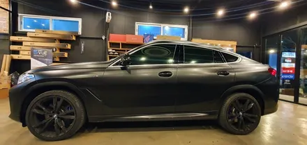 창원 2021 BMW X6  사틴블랙 전체랩핑으로 강렬한 포스!