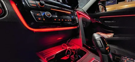 BMW  320D  실내 엠비언트 필요할까요!