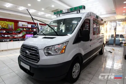 창원루마썬팅 포드 트랜짓(FORD T-350) 루마아티젠 시공