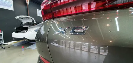 2020 신형3세대 BMW X6  윈도우크롬몰딩 유광블랙 부분랩핑 크롬죽이기!