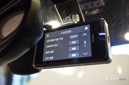 창원 썬팅 명가. 페라리 캘리포니아 열차단 썬팅. 블랙박스 아이나비 퀀텀.