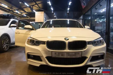 bmw 3 실내랩핑. 카스킨은 창원 카톡하우스에서.