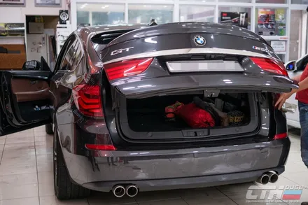 BMW M50d. 창원 카톡하우스에서 라이트필름 작업하였습니다.
