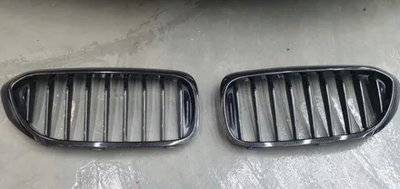 창원 그릴 퍼포먼스 리얼카본랩핑 BMW G30 520D