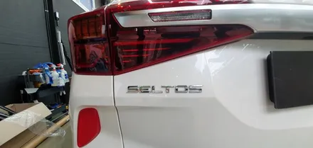 기아 셀토스 루프스킨시공으로 시선을 사로잡자 !