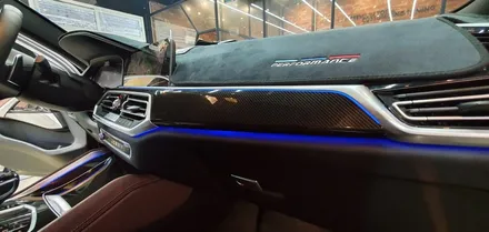 BMW X6 실내 세라믹카본랩핑으로 한층 업그레이드해보자 !