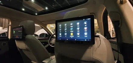 2020랜지로버 이보크 안드로이드 리어모니터 S9플러스 장착하다!