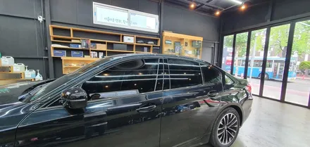 G30 BMW 5시리즈 윈도우 크롬몰딩 얼룩 유광블랙 랩핑으로 해결!