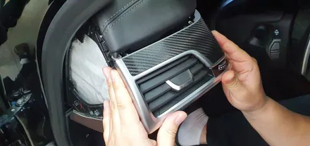 BMW 7시리즈(G11) 우드부분 실내 무광 카본 랩핑으로 변경!