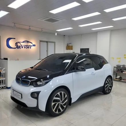 BMW i3 피아노 화이트 고광택 랩핑 세련된 이미지로 변신 / 하남 감일동