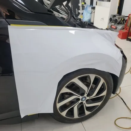 BMW i3 피아노 화이트 고광택 랩핑 세련된 이미지로 변신 / 하남 감일동