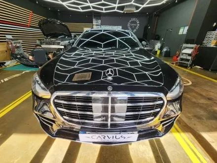 벤츠 S400d 4d 부메스터 전동 트위터 시공 [부메스터, 앰비언트라이트, S클래스튜닝] / 고급스러움 극대화! / 수원 영통구