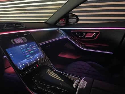 벤츠 S450 액티브 엠비언트 및 4D 부메스터로 S클래스 실내 꾸미기 / 수원 영통구
