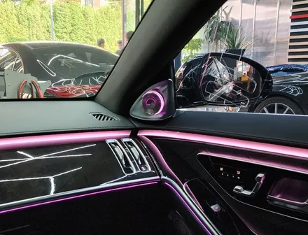 벤츠 신형 S500 (W223) 순정 액티브 엠비언트, 4D 부메스터 [전동 트위터, S클래스] / 수원 영통구