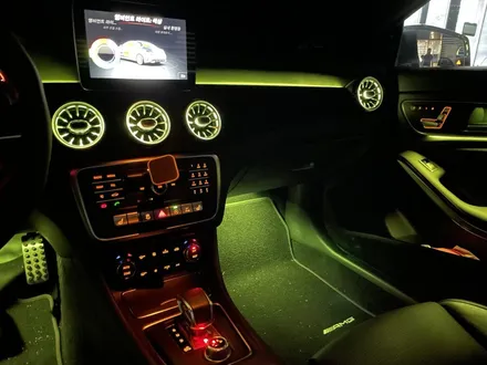 CLA45amg 엠비언트 라이트 및 터빈 송풍구 교체 / 수원 영통구