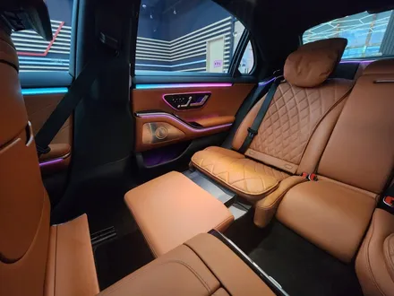 벤츠 S500(W223) 쇼퍼 패키지 (리클라이닝, 회장님 침대시트) & 컴포트 헤드레스트 / 수원 영통구