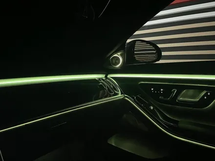 벤츠 신형 S500 (W223) 4D 전동트위터 부메스터 스피커 엠비언트 / 수원 영통구