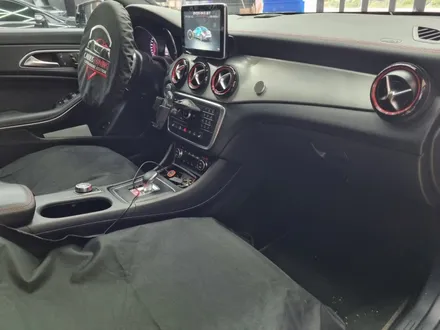 벤츠 CLA45amg 엠비언트 라이트 및 C117 터빈 송풍구 교체 / 수원 영통구