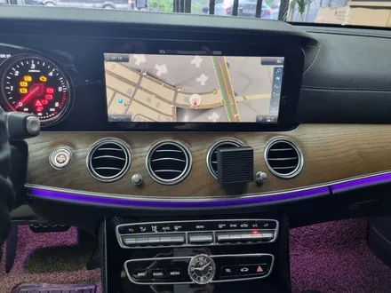 벤츠 E클래스 E220d 송풍구 엠비언트, 3D 부메스터, 미드레인지 / 수원 영통구