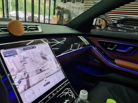 벤츠 신형 S클래스 (W223) 순정 액티브 엠비언트, 4D 부메스터 / 수원 영통구