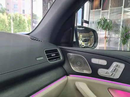 벤츠 신형 GLS400d (X167) 부메스터 엠비언트 라이트 장착 시공 / 수원 영통구