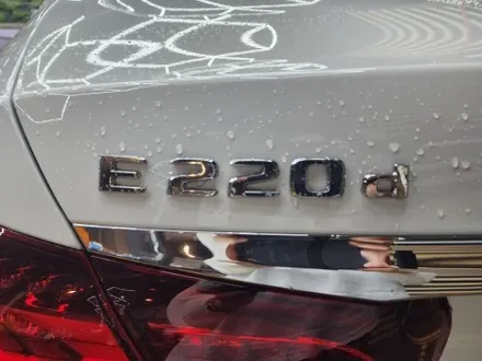 벤츠 E클래스 E220d 송풍구엠비언트 라이트& 3D 부메스터 -같이 하면 더욱더 좋은 시공 / 수원 영통구