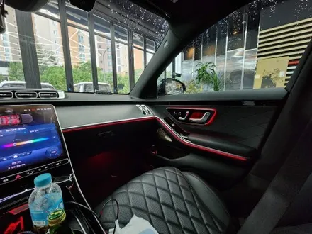 벤츠 S450 액티브 앰비언트 & 4d 부메스터 전동 트위터 시공 [S클래스 튜닝, 실내 무드등] / 수원 영통구