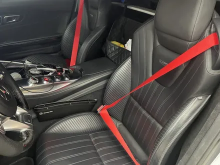 벤츠 AMG GTS 터빈송풍구 엠비언트 라이트 및 레드 컬러 안전벨트 교체 / 수원 영통구