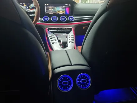 벤츠 GT43amg 크로스 스포크 휠 교체 / 터빈 송풍구 엠비언트 [순정 옵션, 카비우스] / 수원 영통구