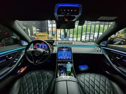벤츠 S450 액티브 앰비언트 & 4d 부메스터 전동 트위터 시공 [S클래스 튜닝, 실내 무드등] / 수원 영통구