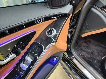 수원 벤츠 S 클래스 S500 피아노 트림, 액티브 앰비언트, 4D부메스터, 천장 부메스터, 에어 밸런스 ( 벤츠 튜닝, 벤츠 시공은 카비우스) / 수원 영통구