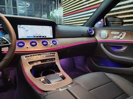 벤츠 E250 송풍구 앰비언트 라이트 & 3d 부메스터 & 미드레인지 커버 [벤츠 튜닝, 스피커 튜닝, 실내무드등] / 수원 영통구