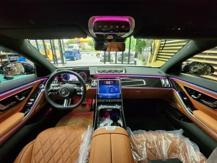 벤츠 S500 순정 액티브 앰비언트 옵션 추가 시공 [S클래스, 벤츠튜닝, 앰비언트] / 수원 영통구