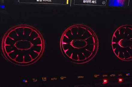 벤츠 GLC300 송풍구, 대시보드 엠비언트 라이트 / 수원 영통구