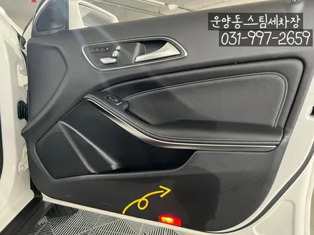 김포 실내크리닝 (운양동스팀세차) - 벤츠GLA 실내크리닝 작업. 소중한 고객님들의 차량 확실하게 작업하는 곳에서 작업하세요^^ / 경기 김포