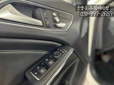 김포 실내크리닝 (운양동스팀세차) - 벤츠GLA 실내크리닝 작업. 소중한 고객님들의 차량 확실하게 작업하는 곳에서 작업하세요^^ / 경기 김포