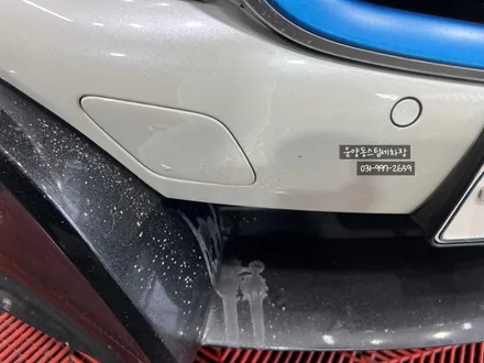 운양동스팀세차 - BMW i8 차량 아파트 석회물 제거 작업 스팀세차로 완벽하게!/ 운양동아파트석회물제거 작업 보험처리 가능합니다. / 경기 김포