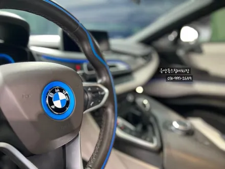 운양동스팀세차 - BMW i8 차량 아파트 석회물 제거 작업 스팀세차로 완벽하게!/ 운양동아파트석회물제거 작업 보험처리 가능합니다. / 경기 김포